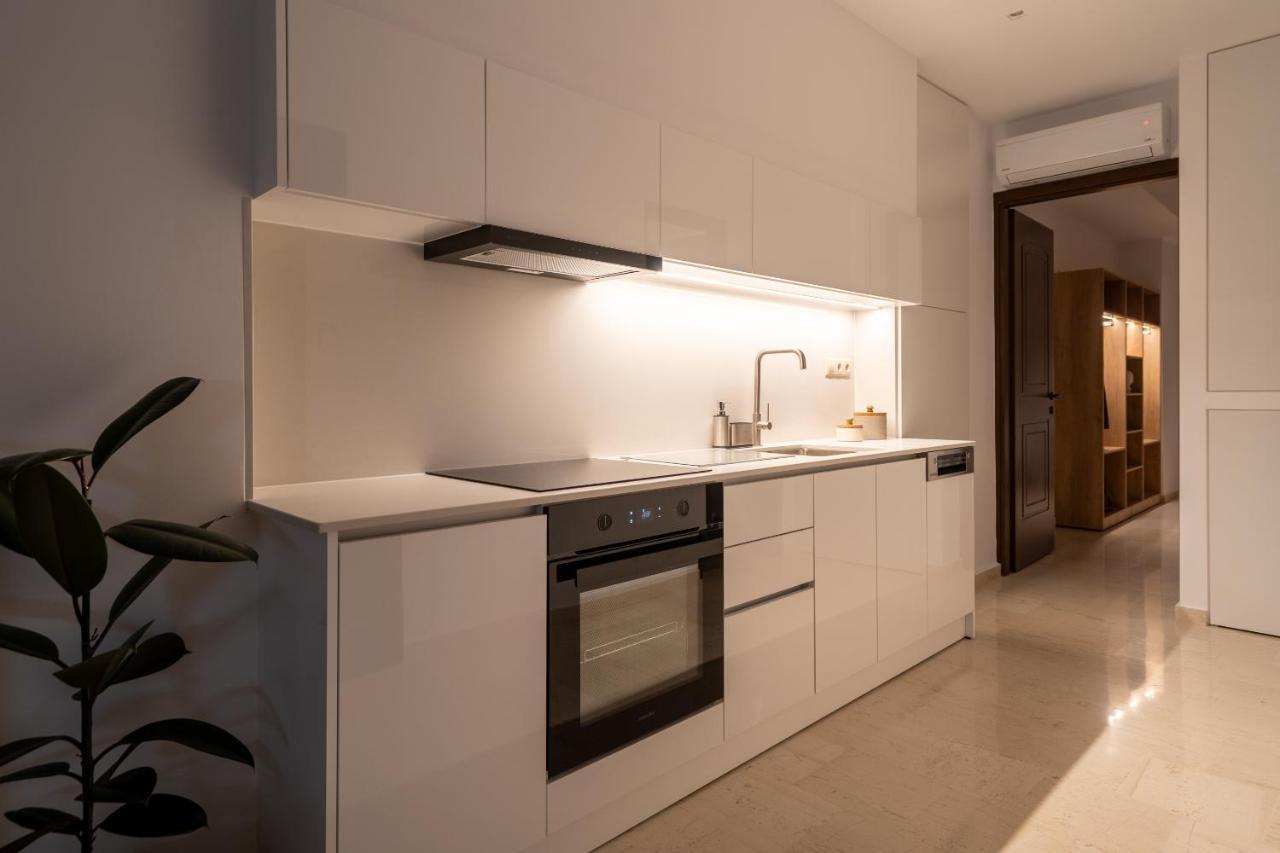 Luxury Suite In Downtown 이라클리온 외부 사진