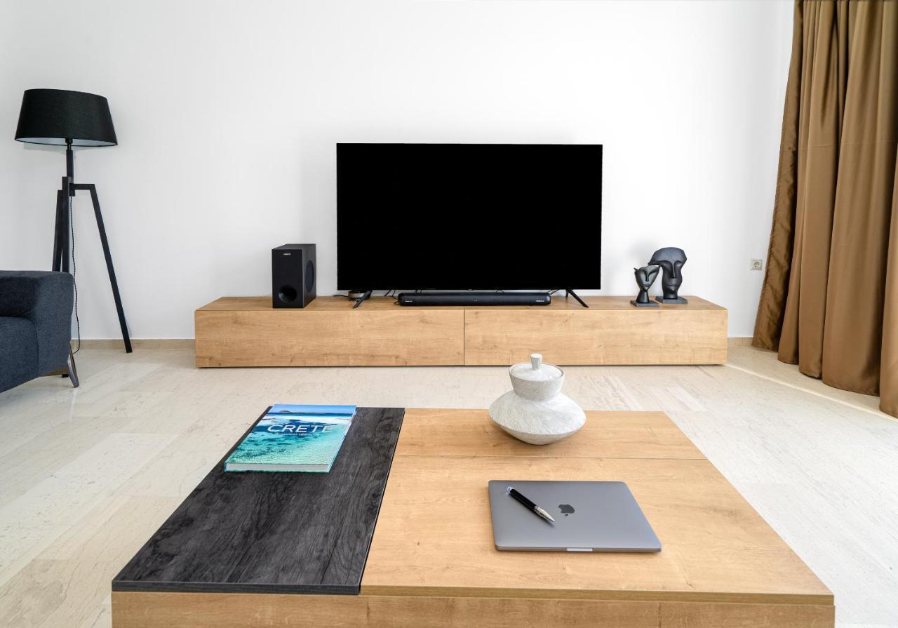 Luxury Suite In Downtown 이라클리온 외부 사진