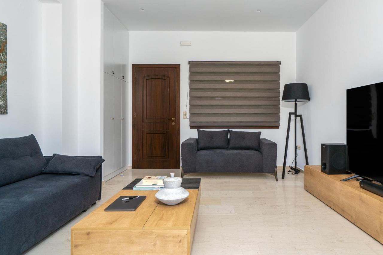 Luxury Suite In Downtown 이라클리온 외부 사진