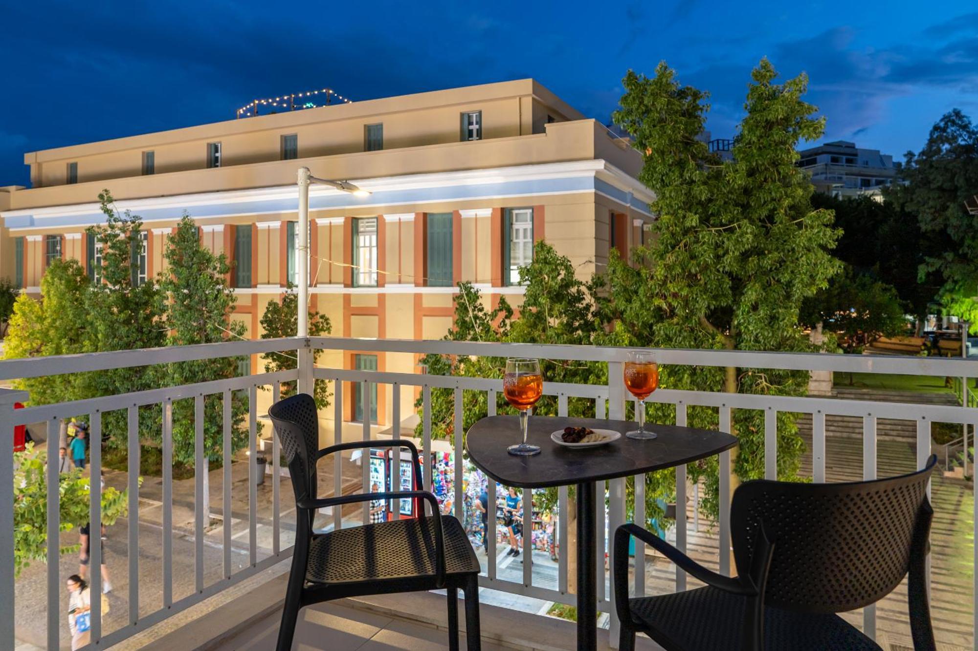Luxury Suite In Downtown 이라클리온 외부 사진